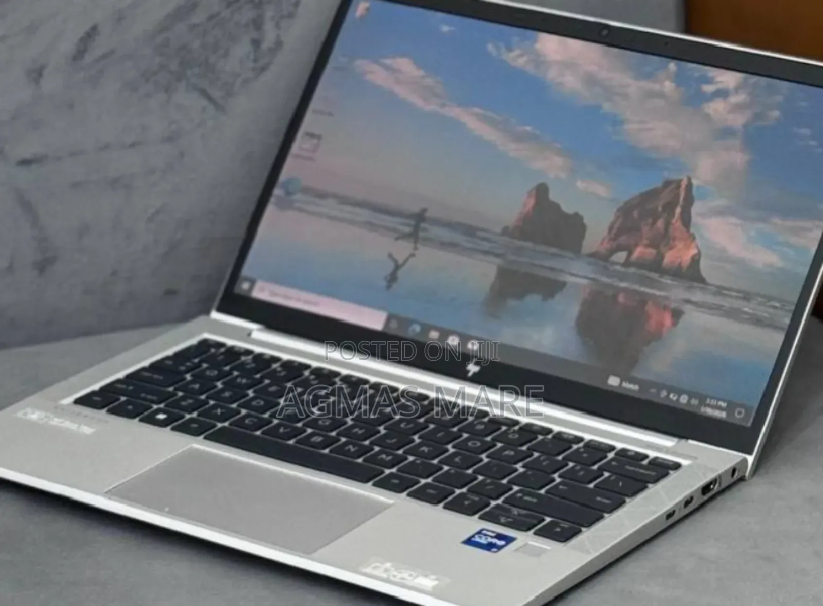 New Laptop HP EliteBook 830 G8 16GB Intel Core I7 SSD 512GB