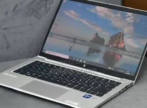 New Laptop HP EliteBook 830 G8 16GB Intel Core I7 SSD 512GB