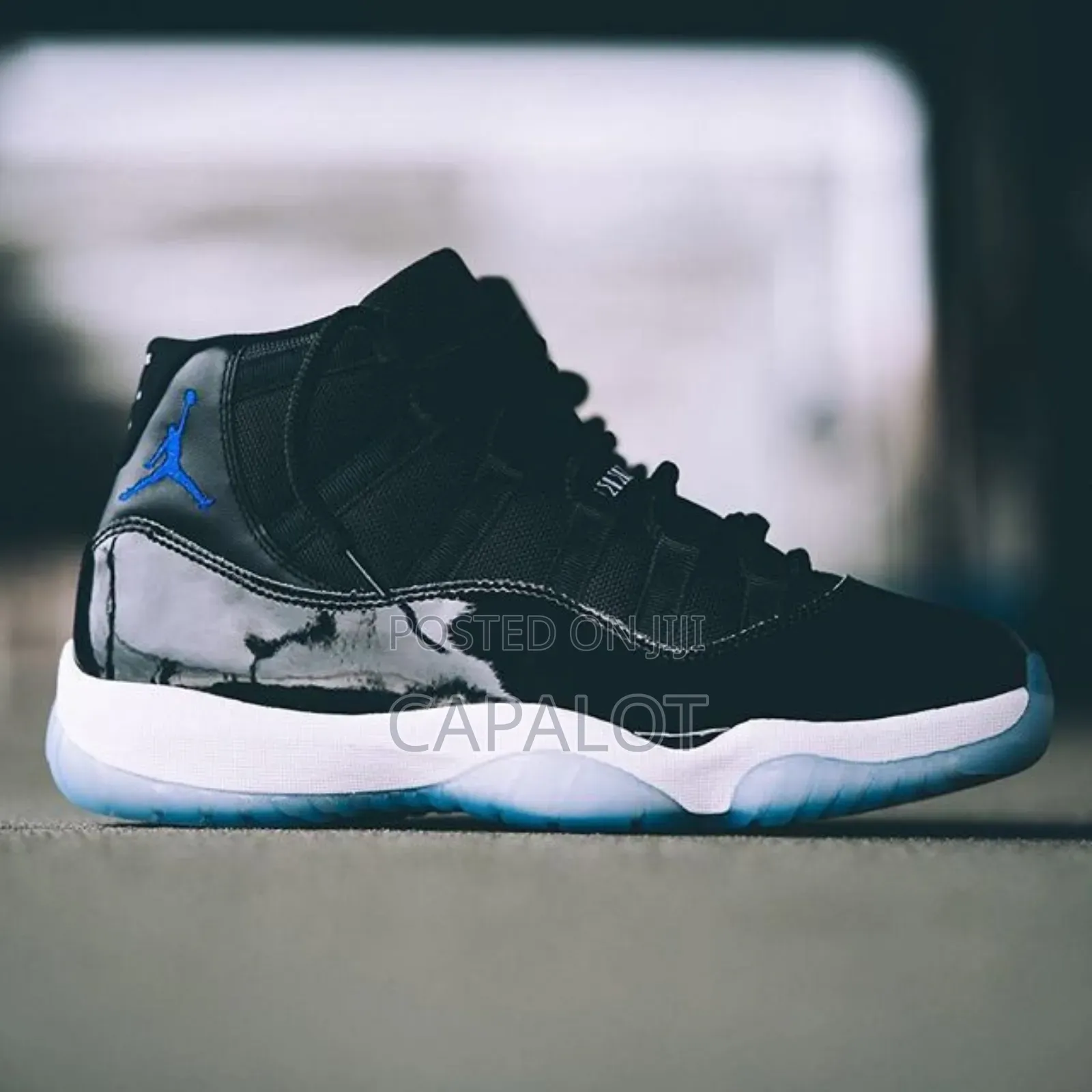 Jordan 11 Space Jam