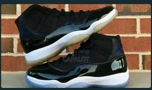 Jordan 11 Space Jam