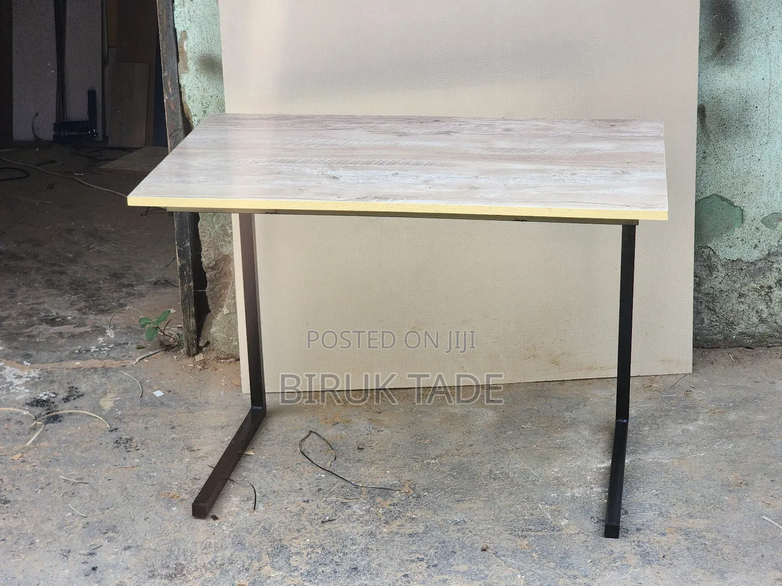 C Shaped Table 100 × 60 Free Delivery Included