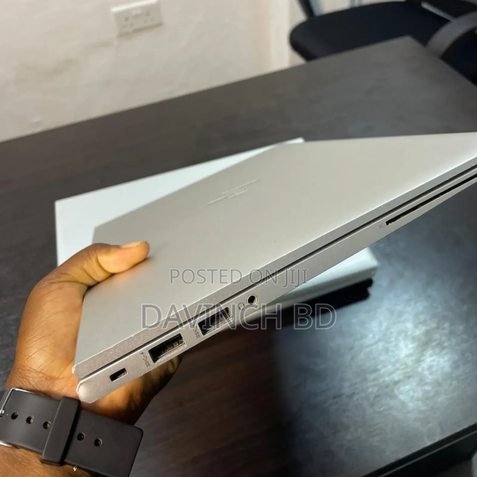 New Laptop HP EliteBook 840 G8 16GB Intel Core I7 SSD 512GB