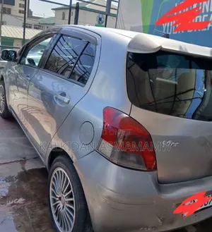 Toyota Yaris 2008 Gray