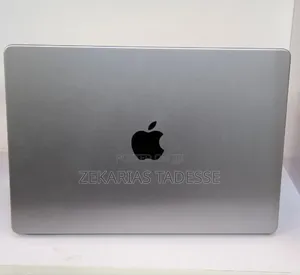New Laptop Apple MacBook Pro M1 16GB Apple M2 SSD 512GB