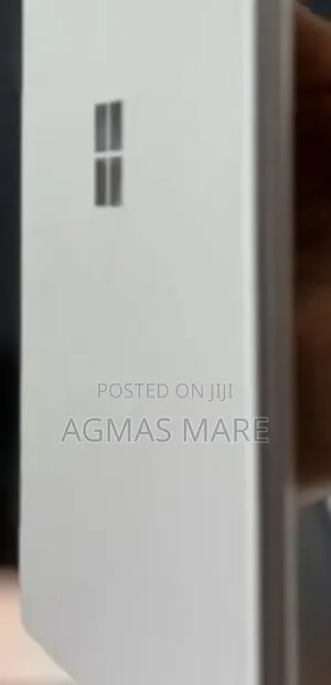 New Laptop Microsoft Surface Go 2 16GB Intel Core i5 SSD 512GB