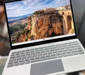 New Laptop Microsoft Surface Go 2 16GB Intel Core i5 SSD 512GB