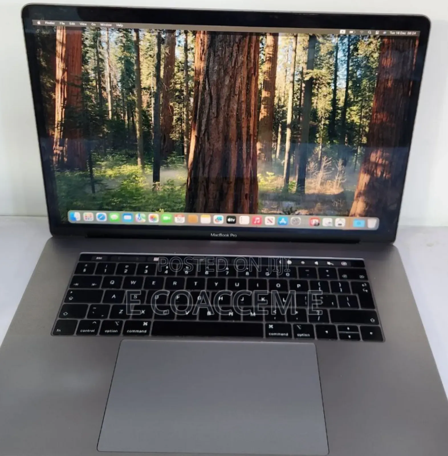 New Laptop Apple MacBook 32GB Intel Core I9 SSD 2T