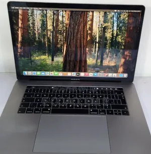 New Laptop Apple MacBook 32GB Intel Core I9 SSD 2T