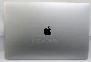 New Laptop Apple MacBook 32GB Intel Core I9 SSD 2T