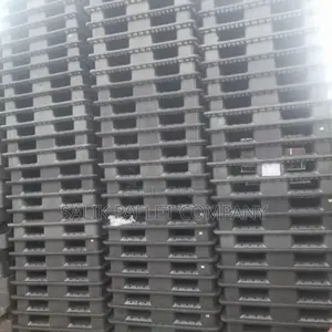 Pallet Any Purpose Plasticand Wooden