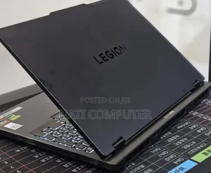 New Laptop Lenovo Legion 5 16GB AMD Ryzen 7 SSD 512GB