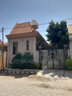 Furnished 4bdrm House in Adama for sale