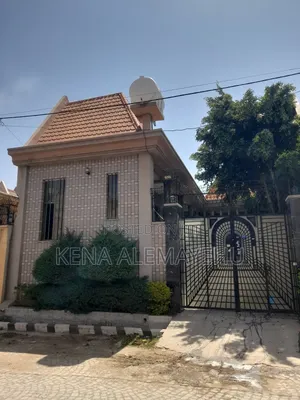 Furnished 4bdrm House in Adama for sale