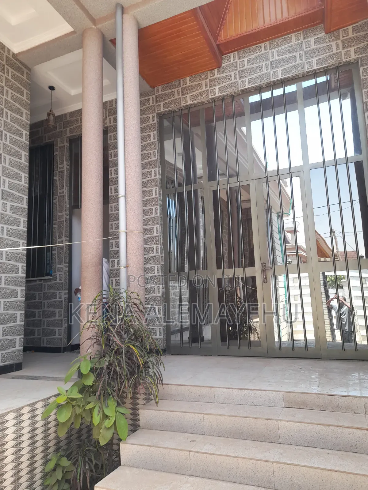 Furnished 4bdrm House in Adama for sale