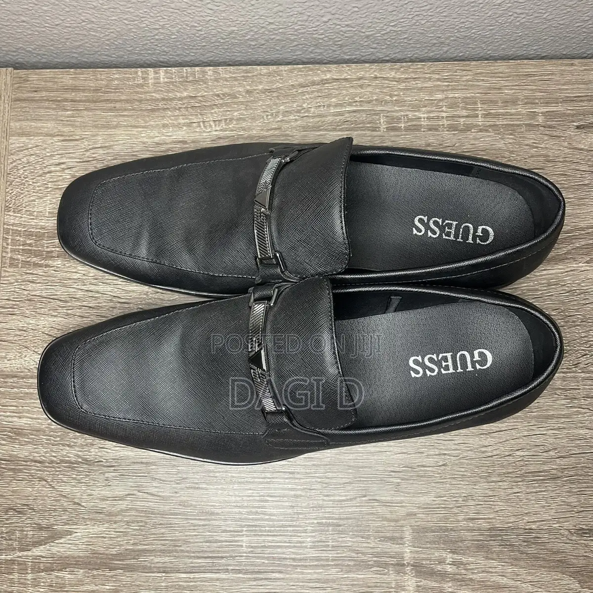Original Guess Hollas Saffiano Loafers U.S.A