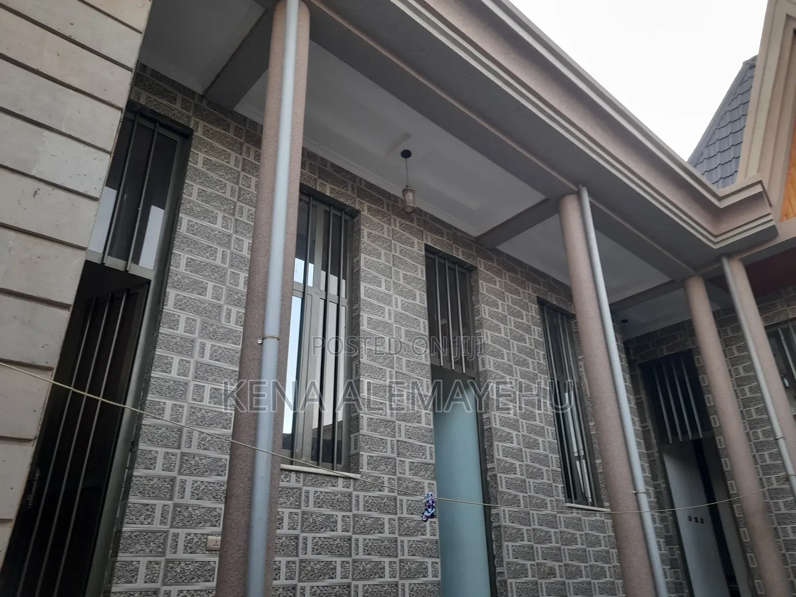 Furnished 4bdrm House in Adama for sale