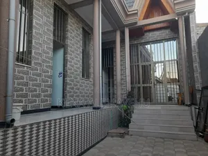 Furnished 4bdrm House in Adama for sale