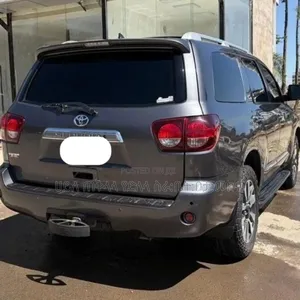 Toyota Sequoia 2016 Gray