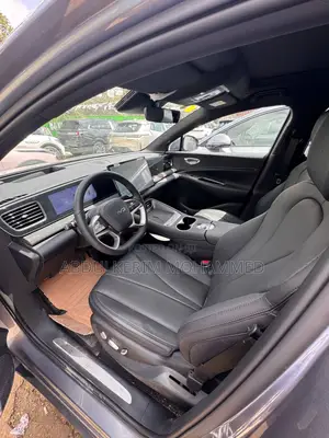 New BYD Sealion 7 EV 2025 Silver