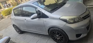 Toyota Yaris SE Hatchback 5dr 2013 Silver