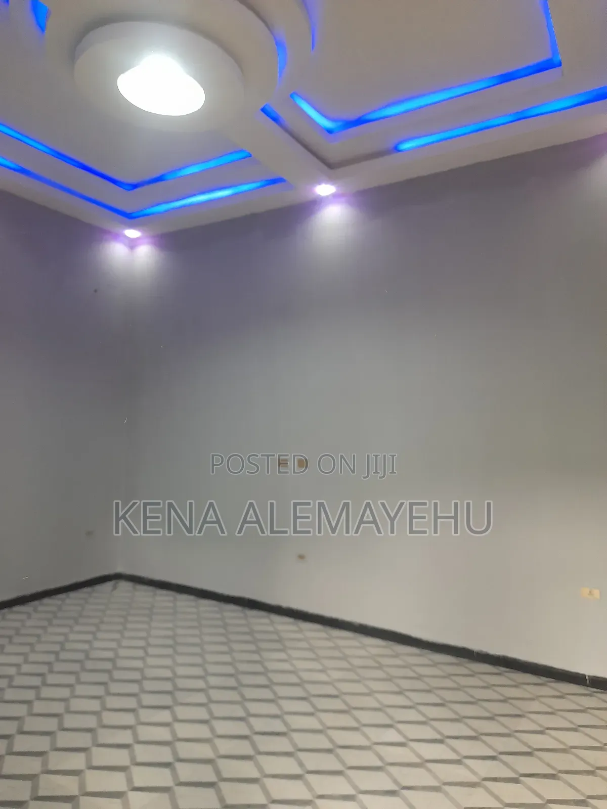 3bdrm House in Adama for sale