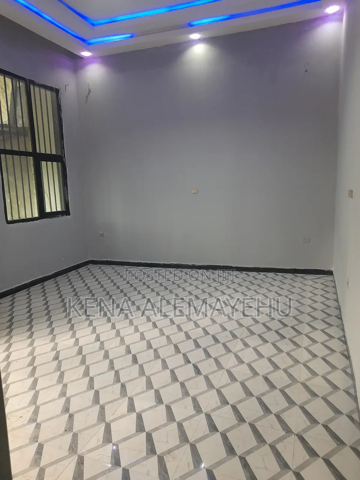 3bdrm House in Adama for sale