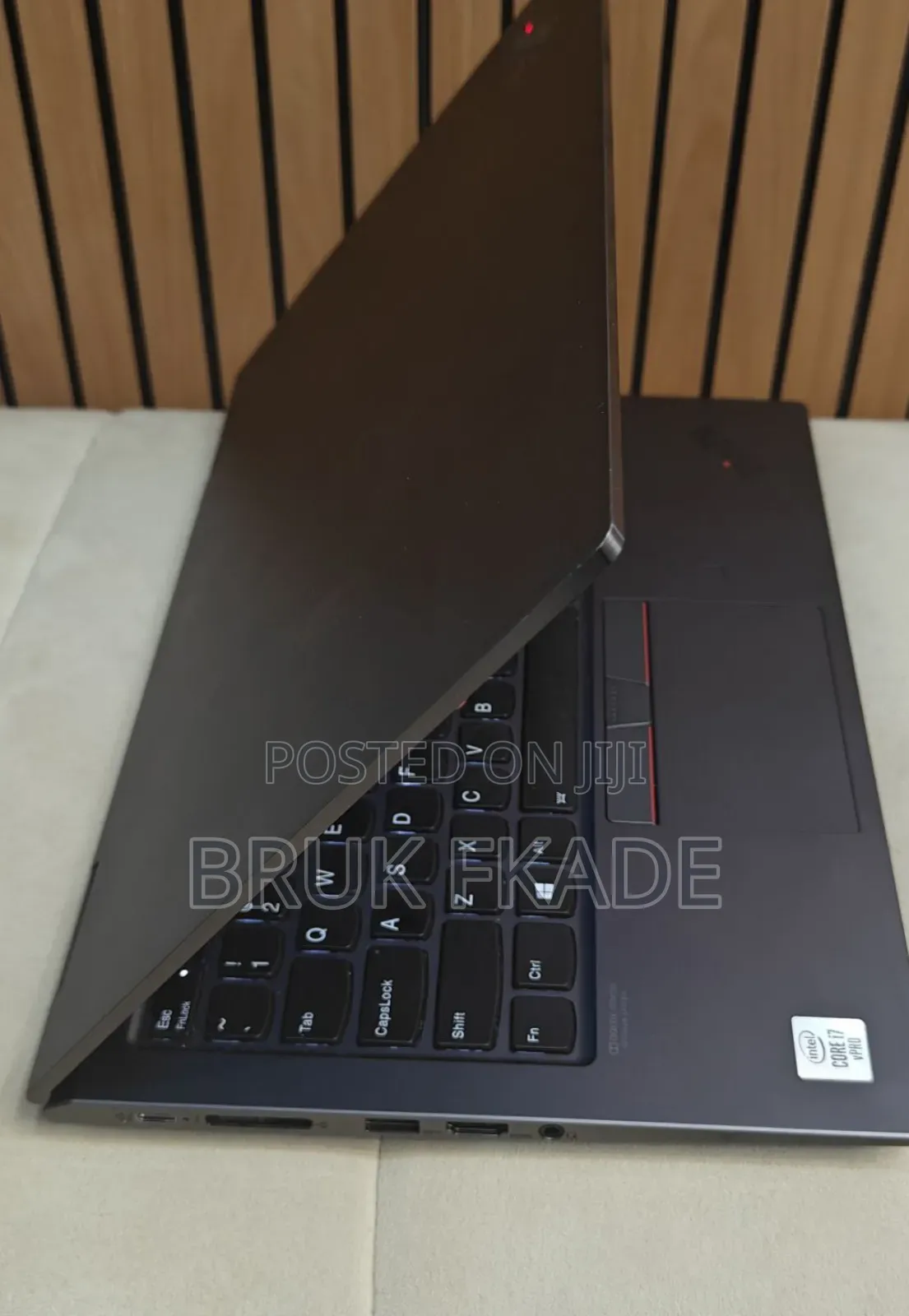 New Laptop Lenovo Thinkpad X1 Yoga 16GB Intel Core I7 SSD 512GB