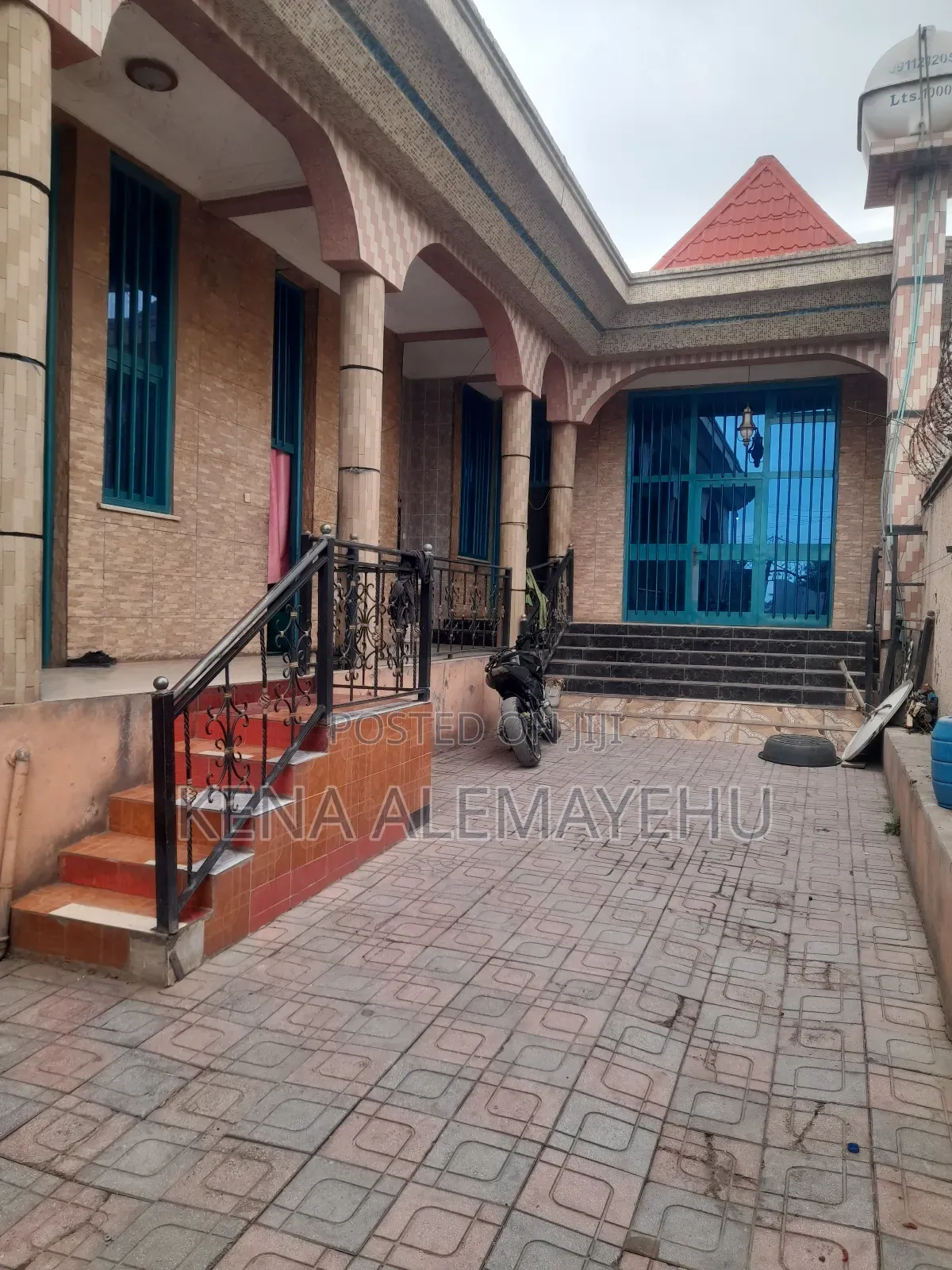 Furnished 4bdrm House in Adama for sale