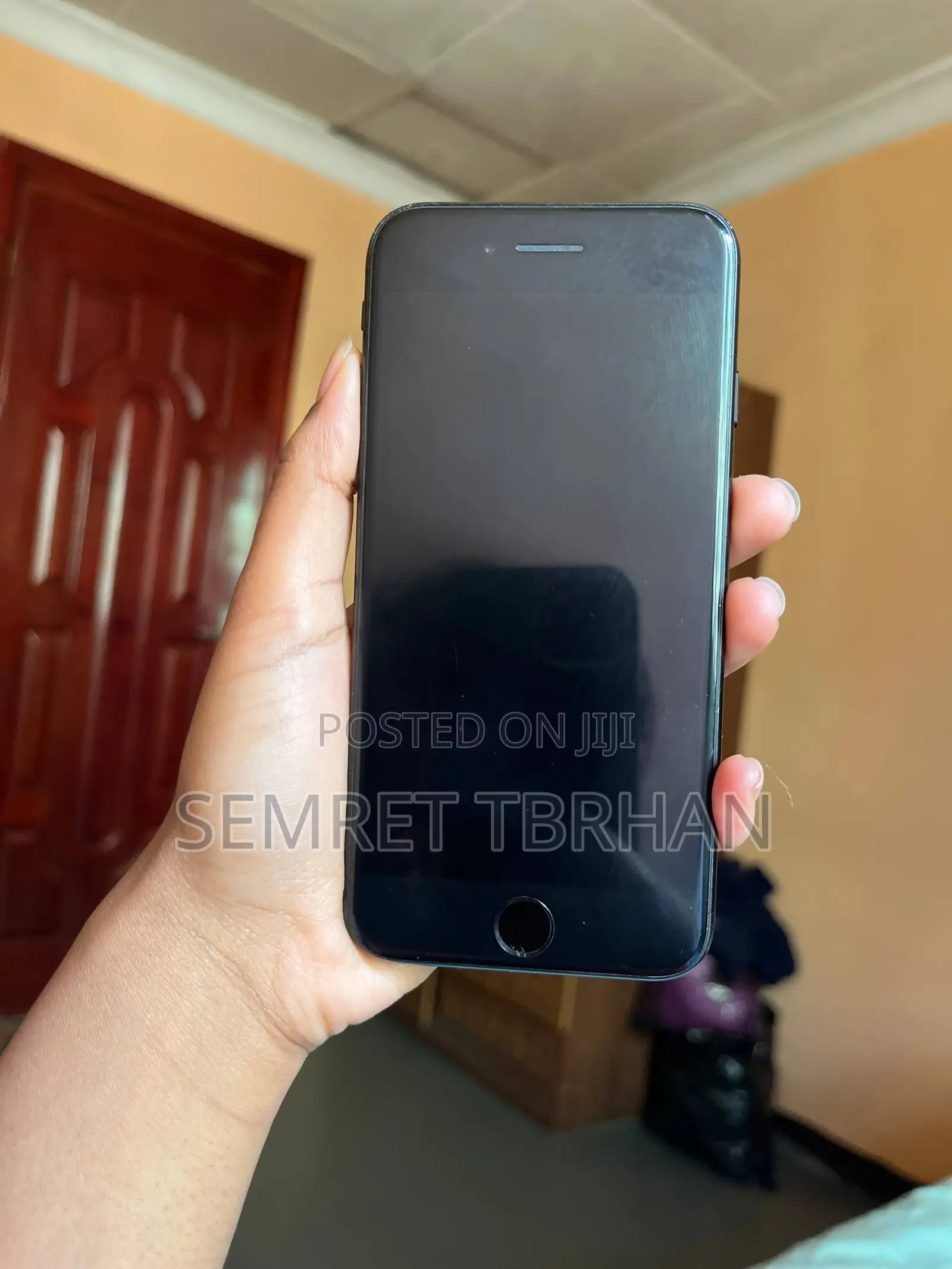 Apple iPhone SE (2022) 128 GB Black