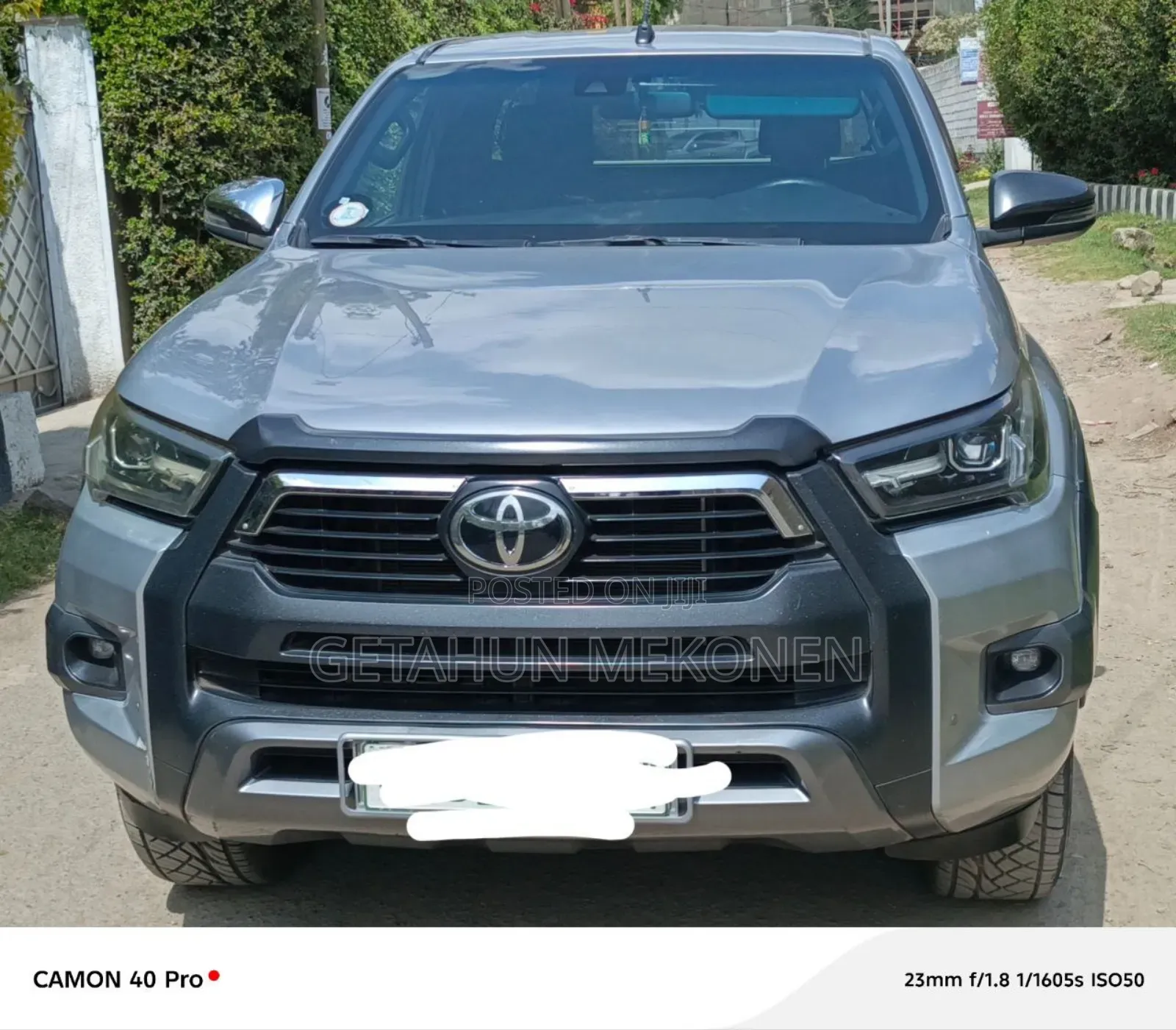 Toyota Hilux 2021 Silver