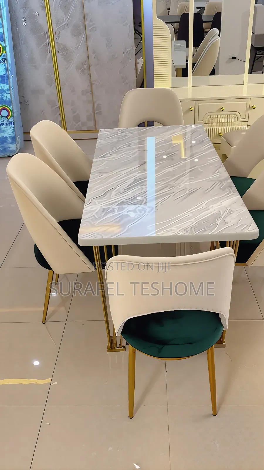 ዘመናዊ ዳይኒንግ ቴብሎች – Epoxy-Made Dining Tables