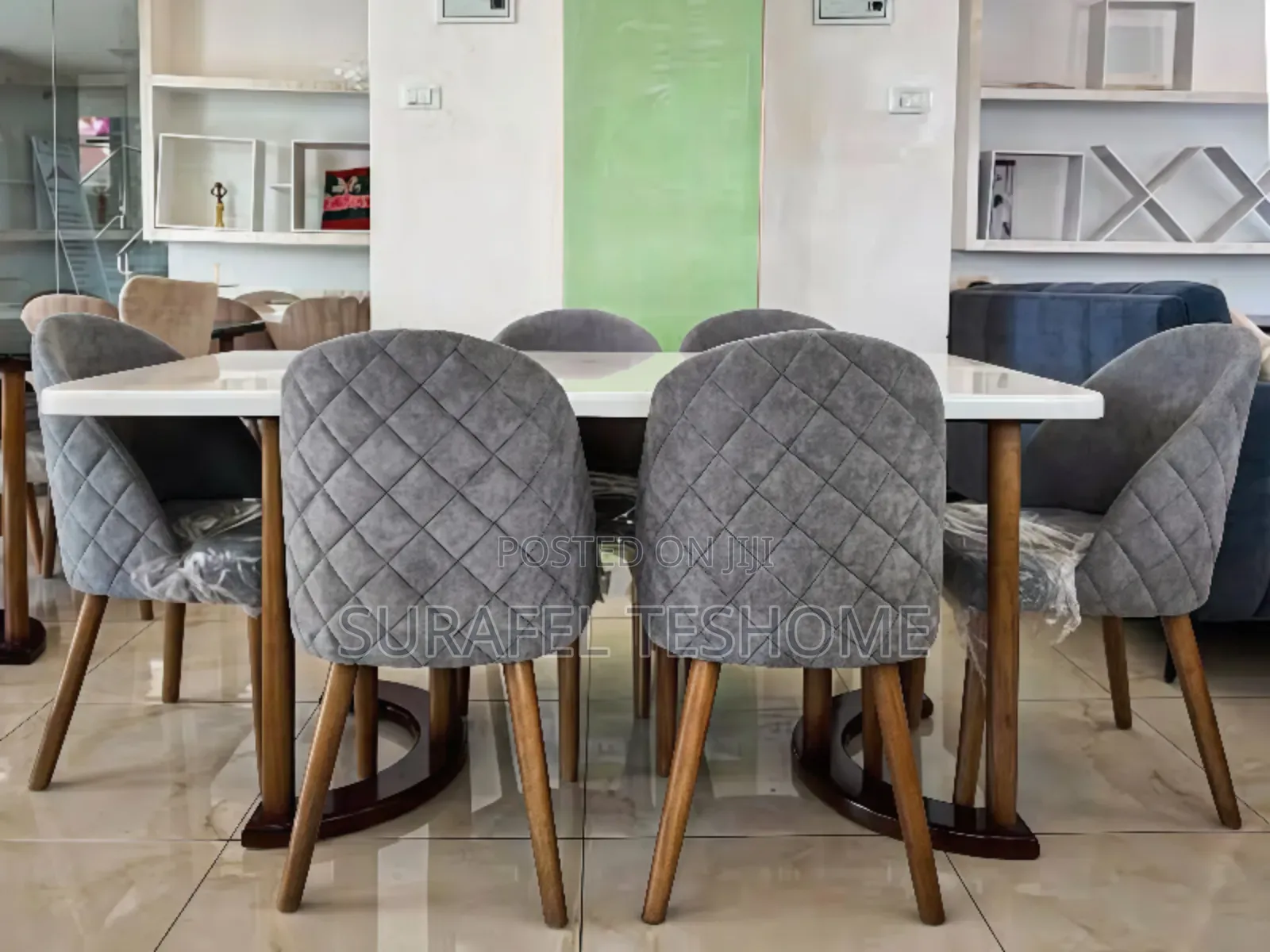 ዘመናዊ ዳይኒንግ ቴብሎች – Epoxy-Made Dining Tables