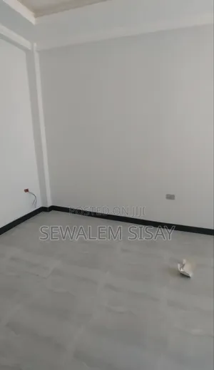 Furnished 3bdrm Condo in 3 Bed Room, Yeka for rent