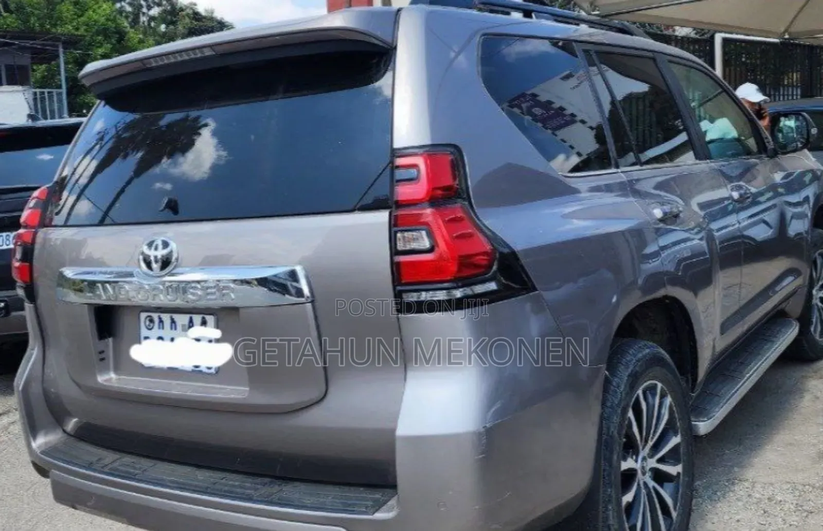 Toyota Land Cruiser 2021 Gold