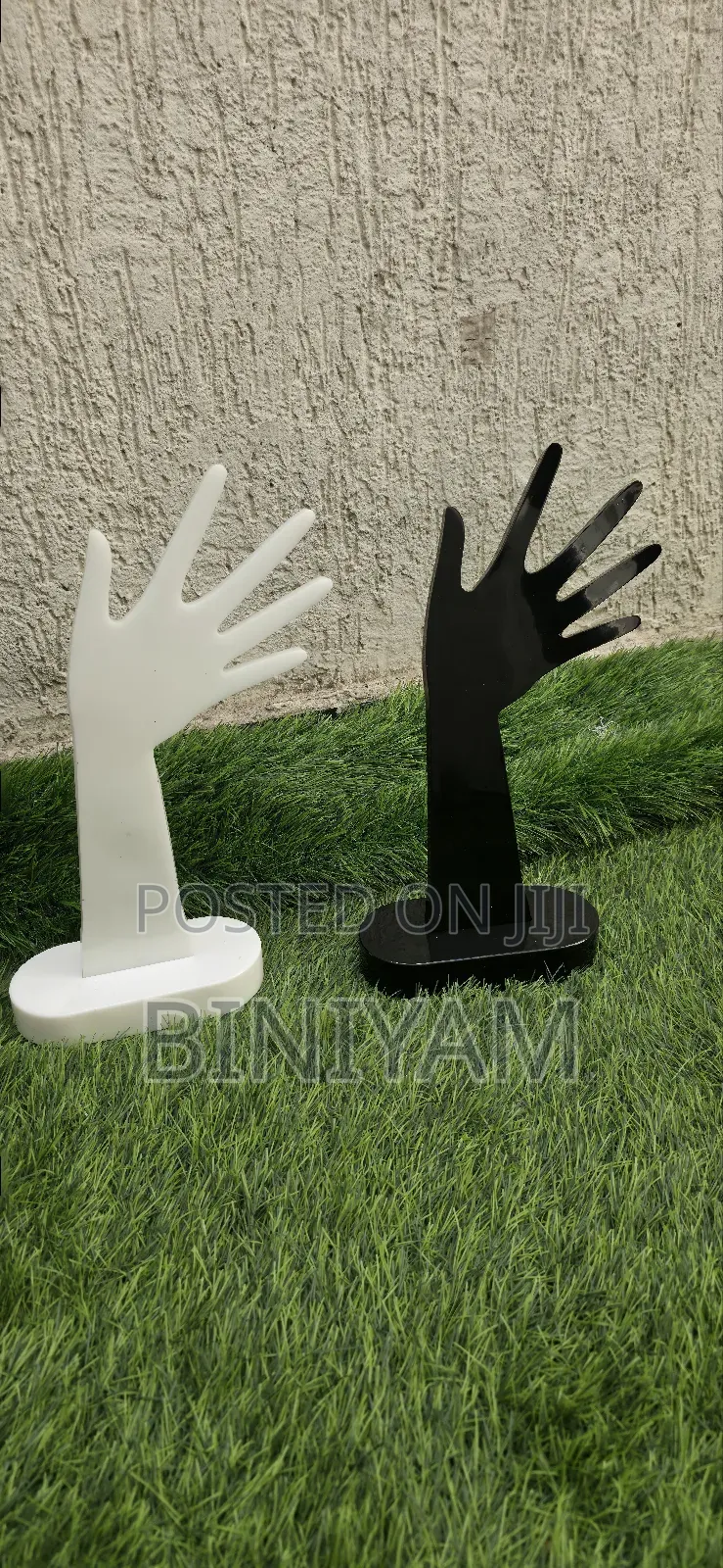 ለጌጣጌጥ (ቀለበትና አንባር) ማሳያ የሚሆን በእጅ የተሰራ የሬዚን ውጤት