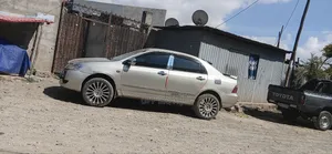 Toyota Corolla 2006 Gold