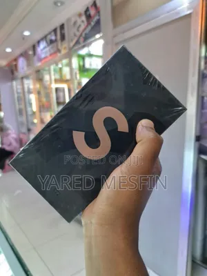 New Samsung Galaxy S22 5G 256 GB