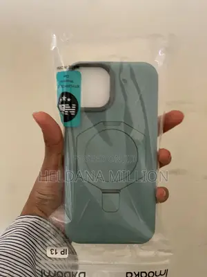 iPhone13 Phone Case With Stand