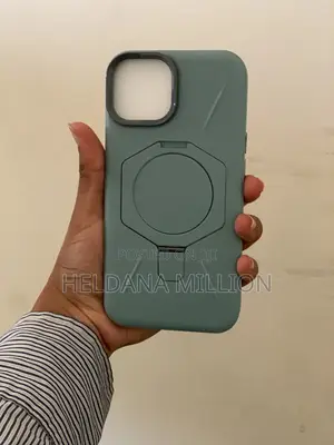 iPhone13 Phone Case With Stand