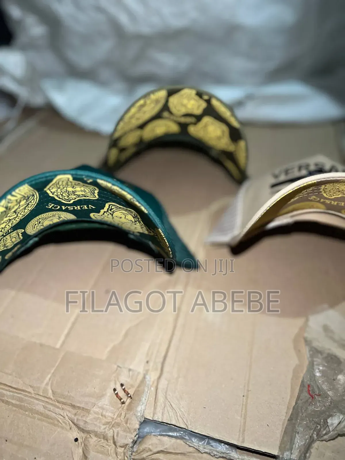 Versace Men's High-Quality Baseball Cap.