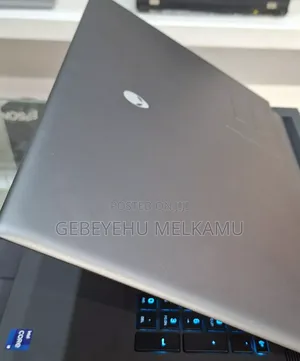 New Laptop Alienware M17x R2 32GB Intel Core I9 SSD 1T