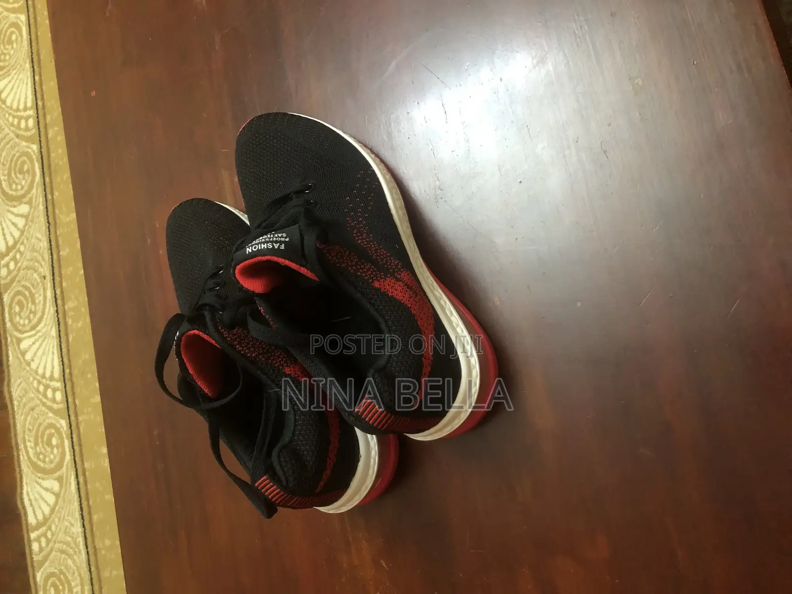 Women's Athletic Running Shoes