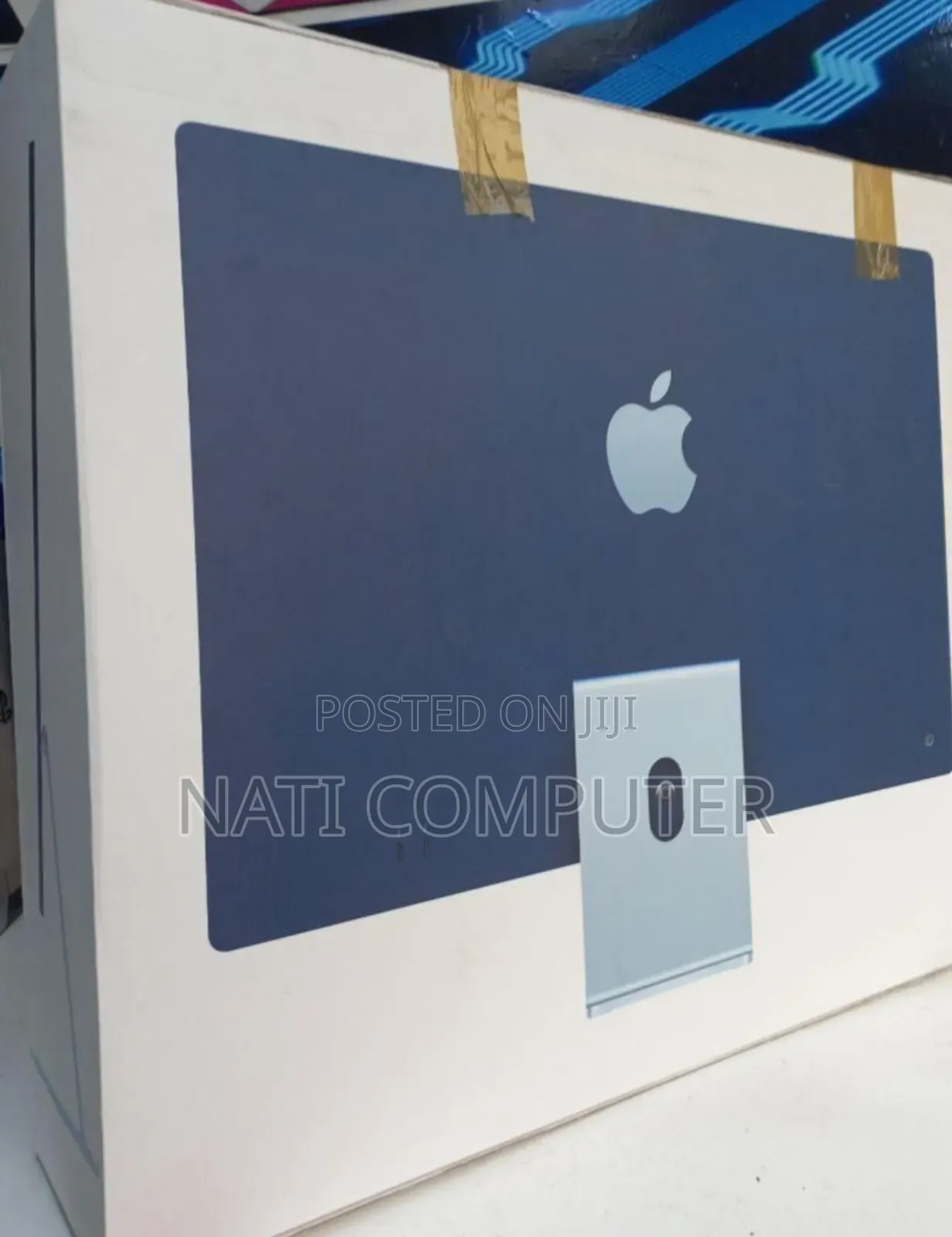 New Laptop Apple MacBook Air 2024 M3 13-Inch 8GB Apple M3 SSD 256GB