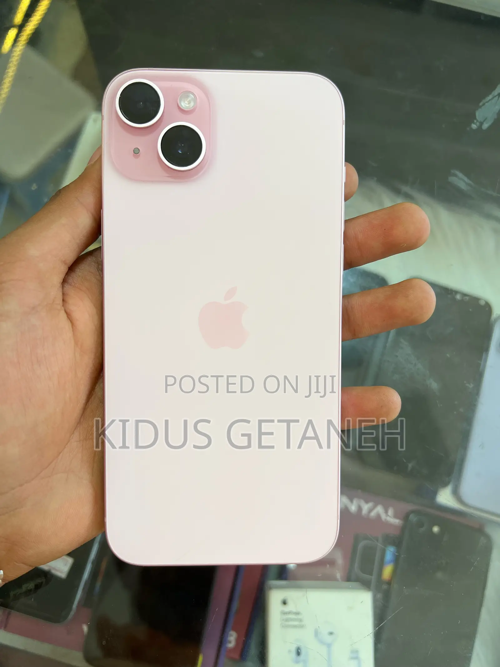 Apple iPhone 15 Plus 128 GB Pink