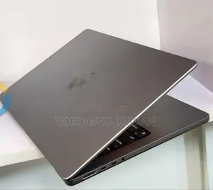 New Laptop Apple MacBook Pro M1 16GB Apple M1 Pro SSD 512GB