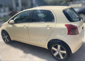 Toyota Yaris 2006 Beige