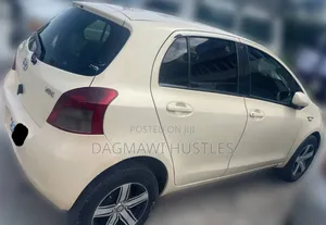Toyota Yaris 2006 Beige
