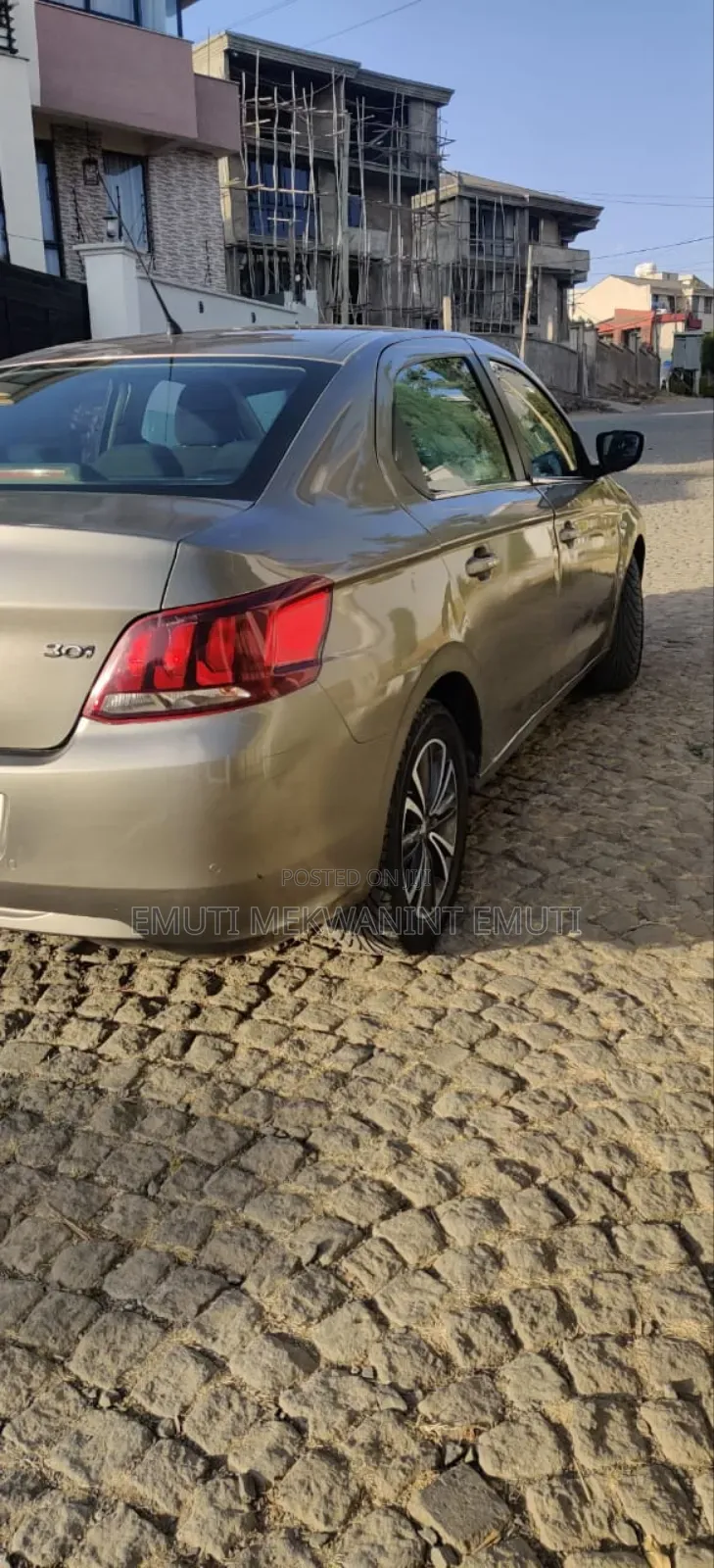 Peugeot 301 2017 Brown