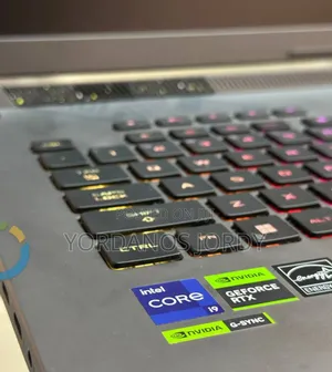 New Laptop Asus ROG Strix G17 16GB Intel Core I9 SSD 1T