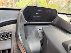 Toyota bZ4X XLE AWD 2024 Gray